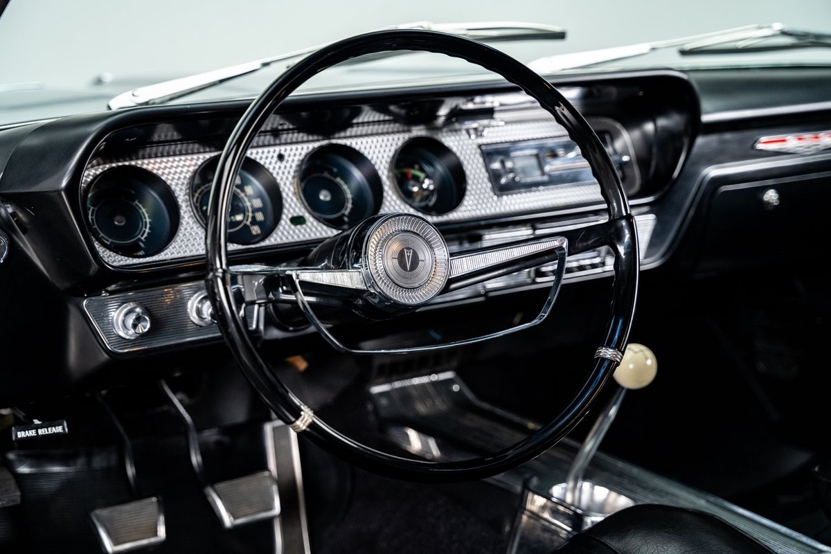 Pontiac-GTO-1964-Sedan-3