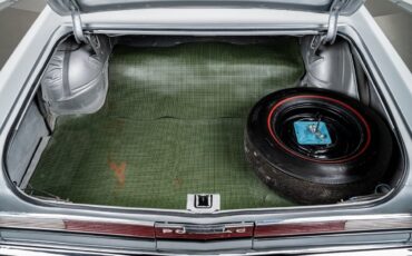 Pontiac-GTO-1964-Sedan-32