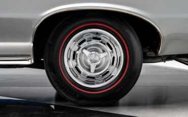 Pontiac-GTO-1964-Sedan-36