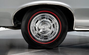 Pontiac-GTO-1964-Sedan-37