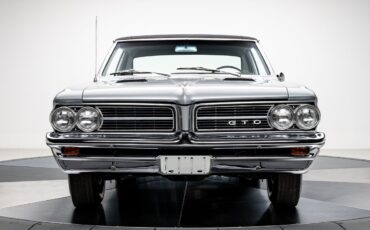Pontiac-GTO-1964-Sedan-6