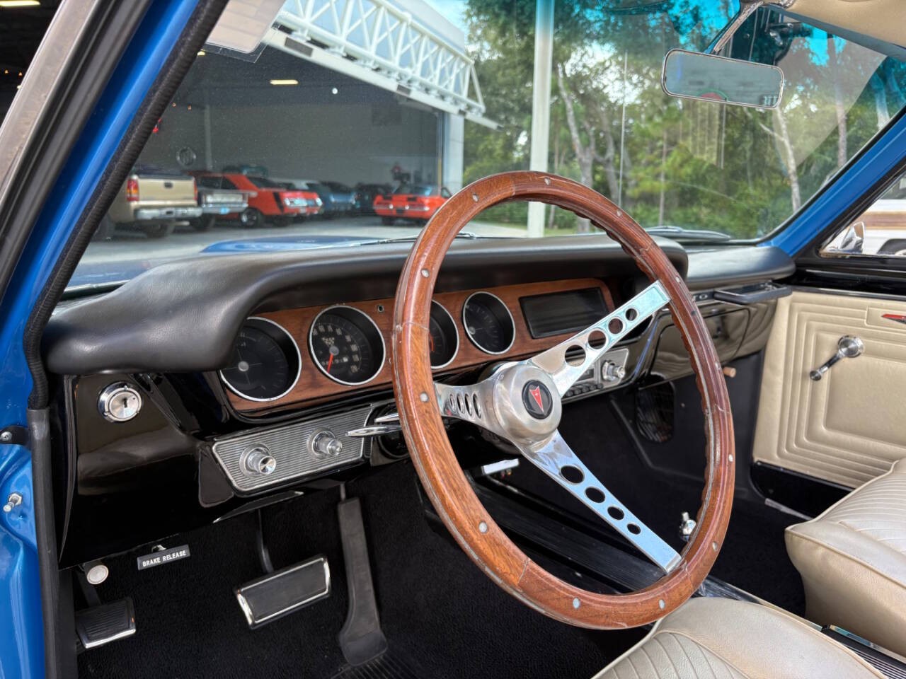 Pontiac-GTO-1965-Convertible-28