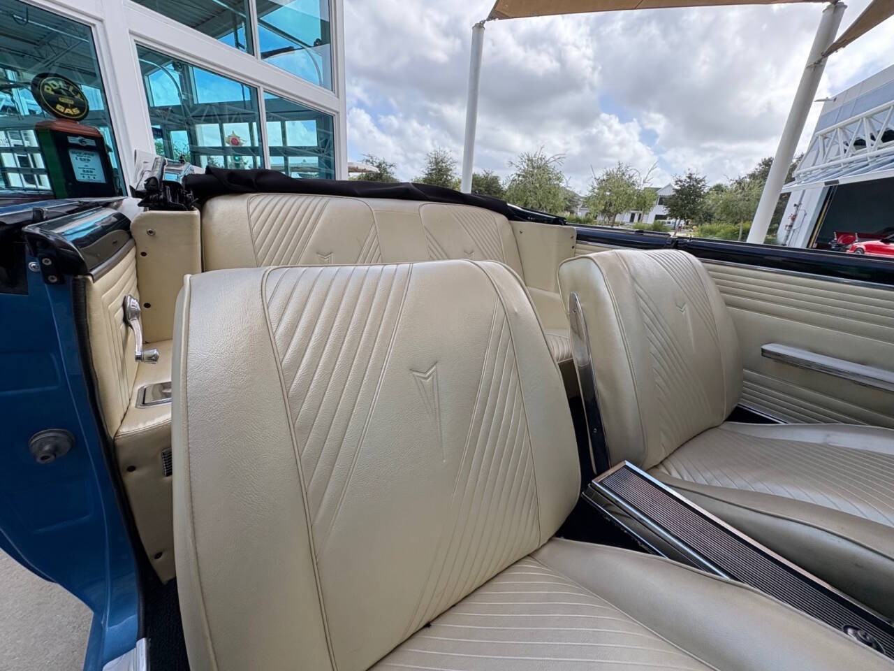 Pontiac-GTO-1965-Convertible-35