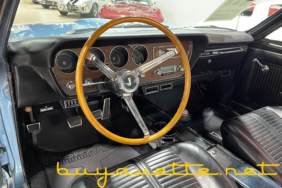 Pontiac-GTO-1966-Coupe-18