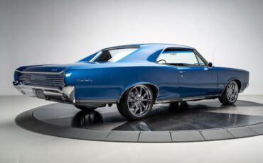 Pontiac-GTO-1966-Hardtop-17
