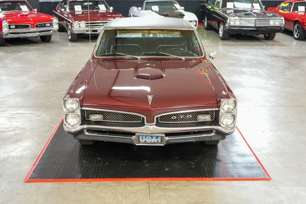 Pontiac-GTO-1967-Coupe-17