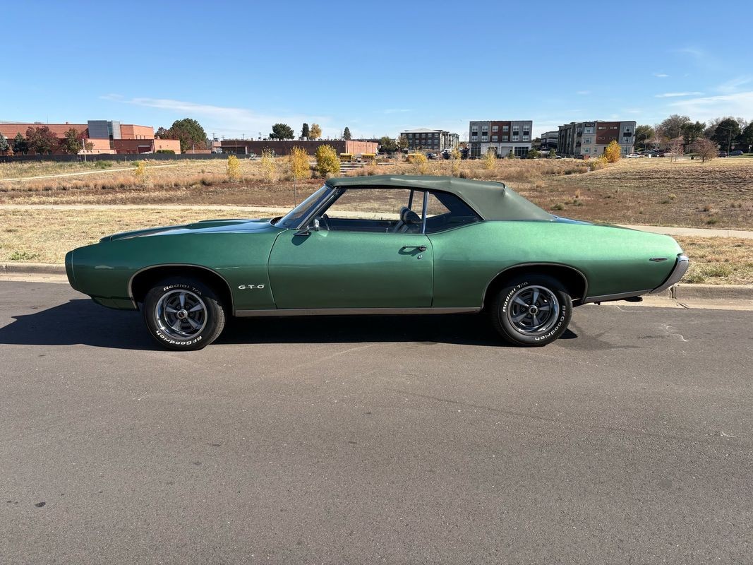 Pontiac-GTO-1969-1