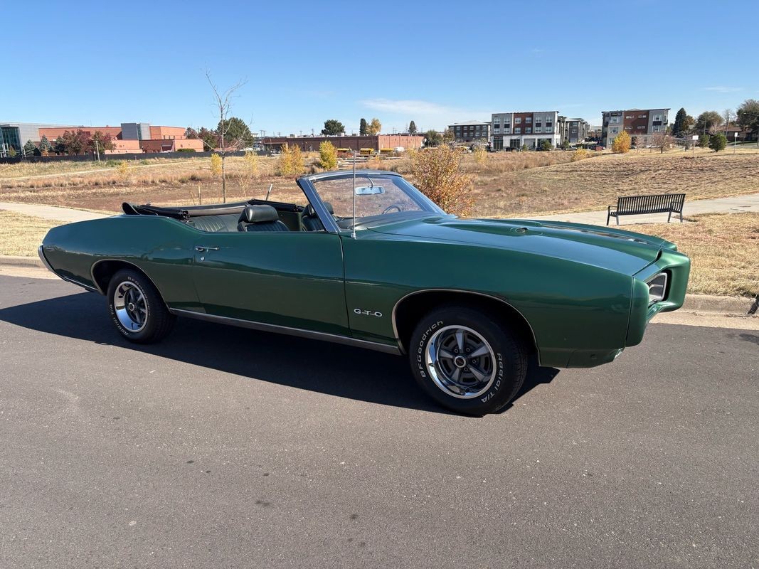 Pontiac-GTO-1969-18