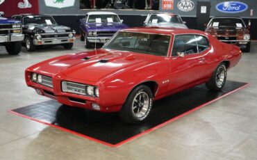 Pontiac-GTO-1969-Coupe-9