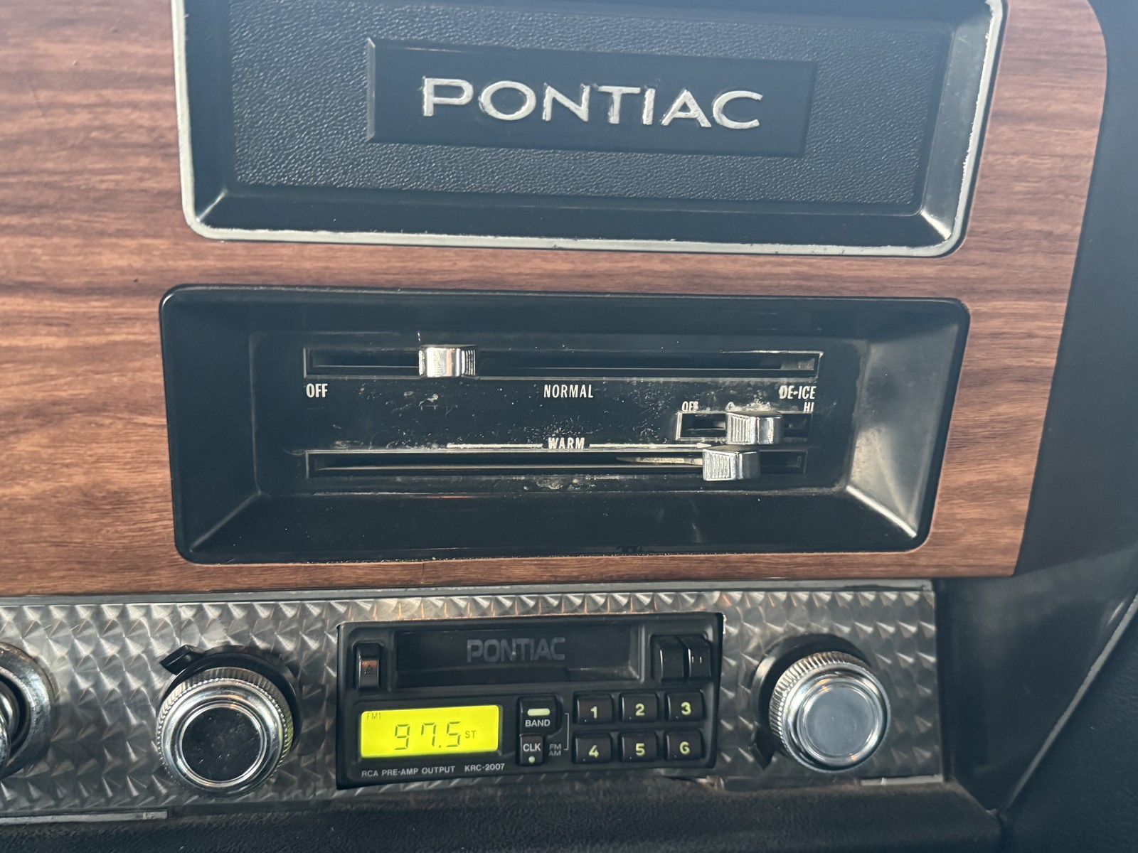 Pontiac-GTO-1970-2-Door-Coupe-31