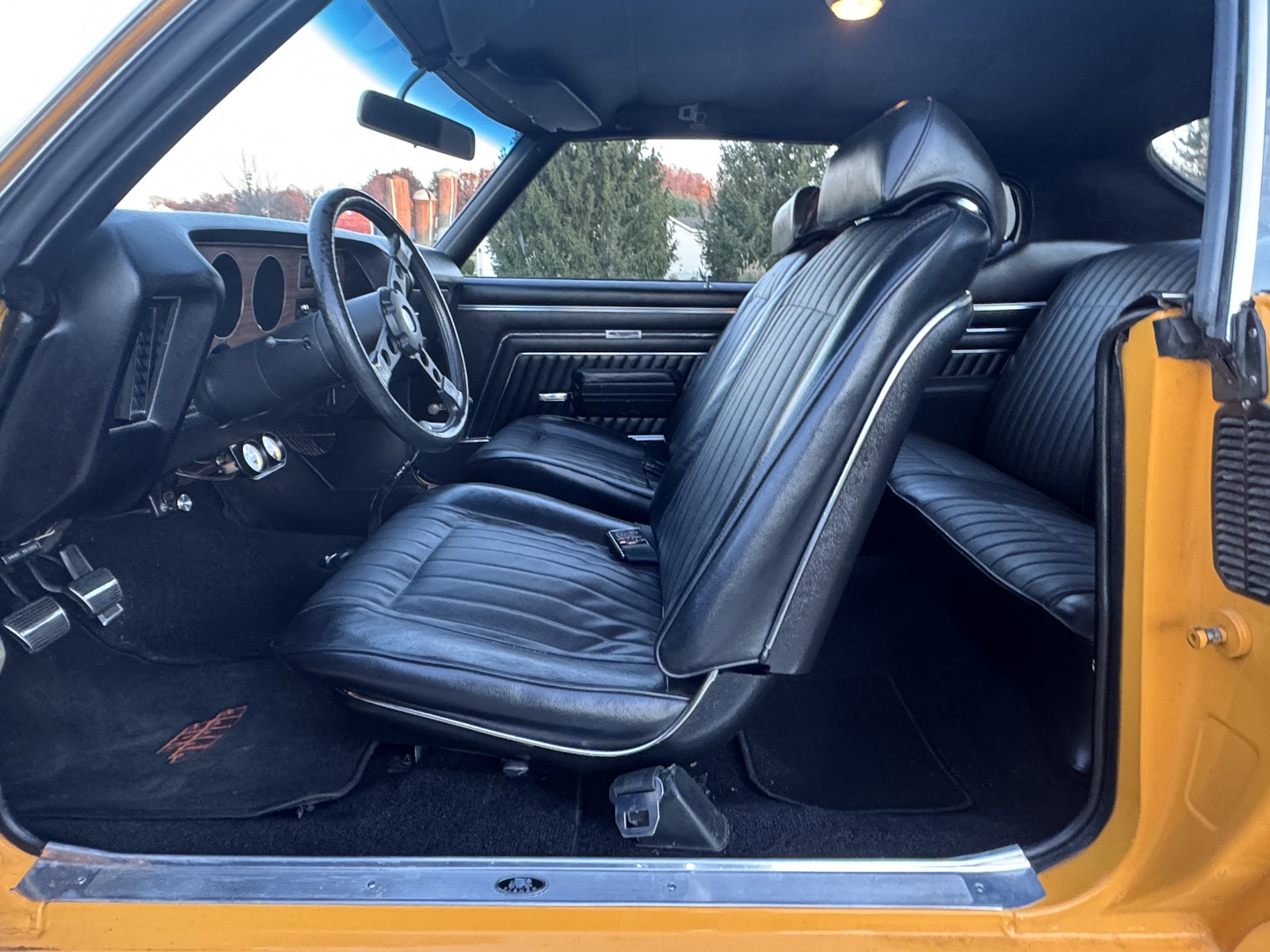 Pontiac-GTO-1970-2-Door-Coupe-5