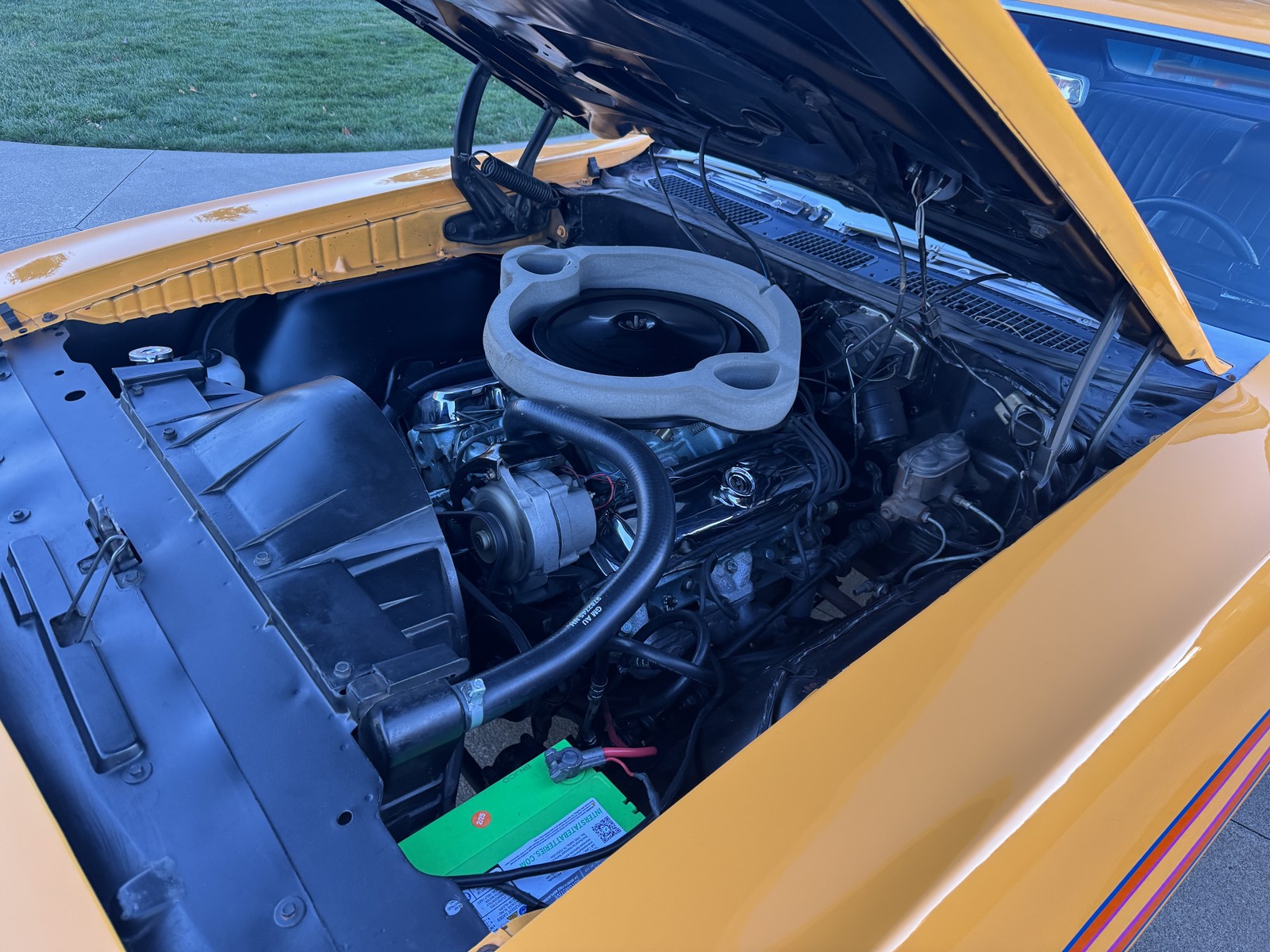 Pontiac-GTO-1970-2-Door-Coupe-8