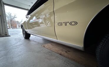 Pontiac-GTO-1970-Convertible-2