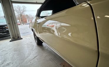 Pontiac-GTO-1970-Convertible-3