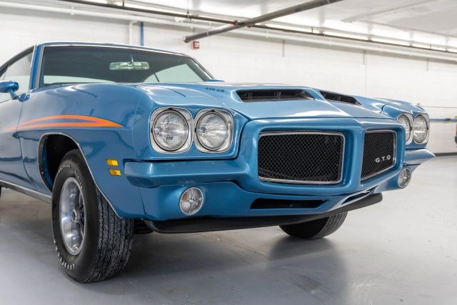 Pontiac-GTO-1971-Coupe-11