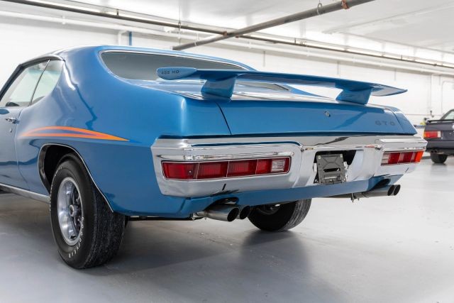 Pontiac-GTO-1971-Coupe-39