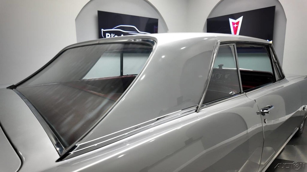 Pontiac-Grand-Prix-1963-23