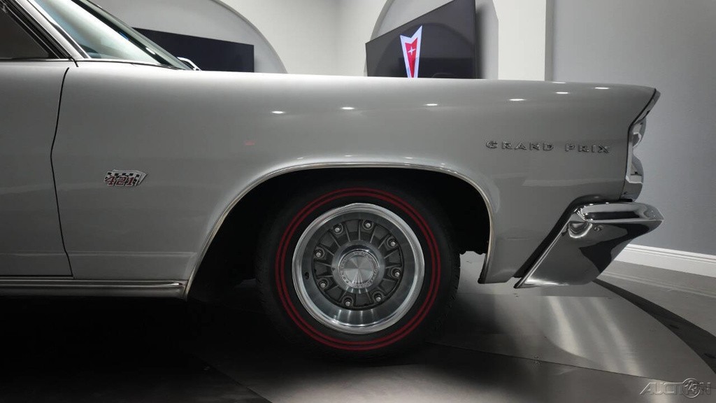 Pontiac-Grand-Prix-1963-9