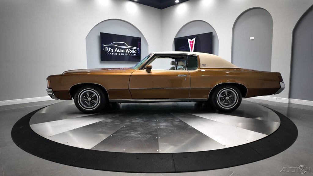 Pontiac-Grand-Prix-1971-1