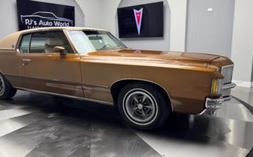 Pontiac-Grand-Prix-1971-11