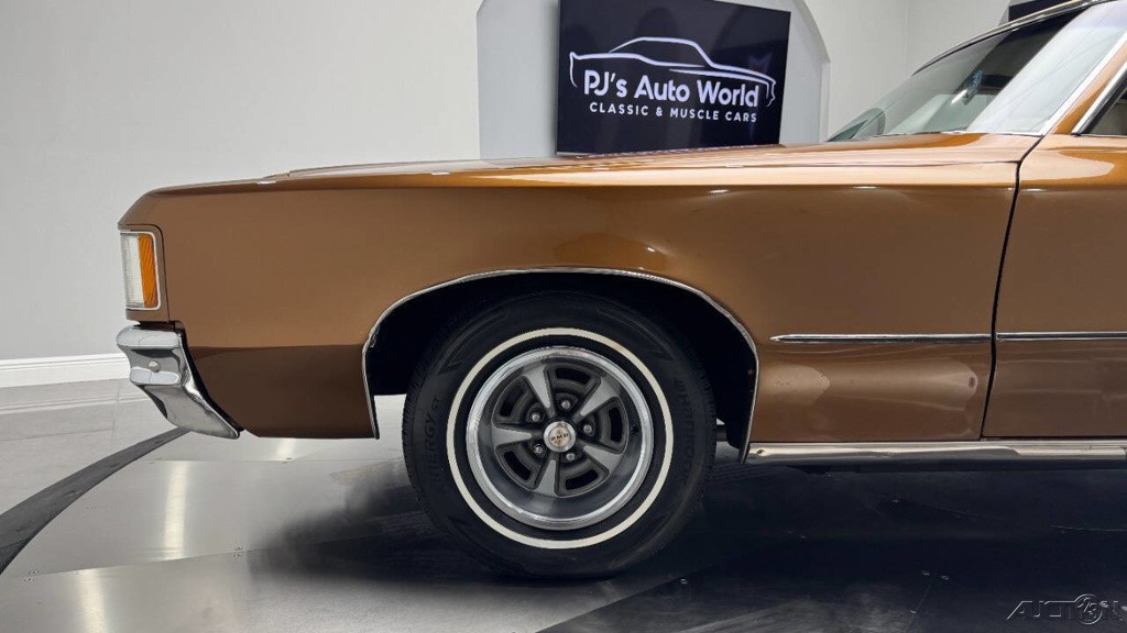 Pontiac-Grand-Prix-1971-15