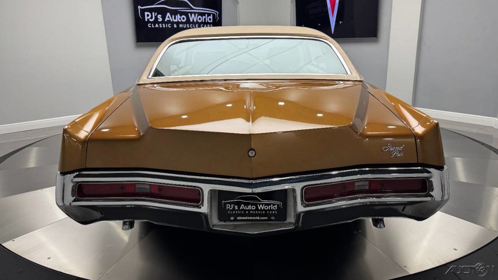 Pontiac-Grand-Prix-1971-18