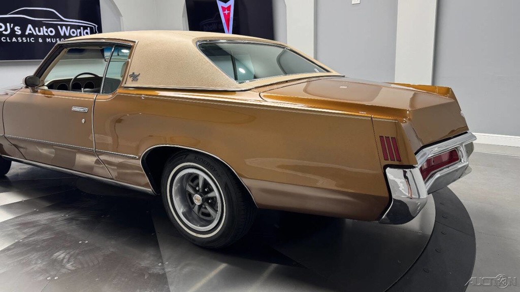 Pontiac-Grand-Prix-1971-22