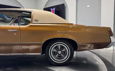 Pontiac-Grand-Prix-1971-23