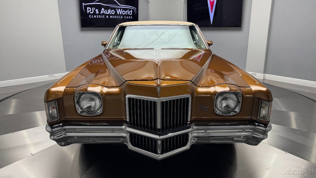 Pontiac-Grand-Prix-1971-9