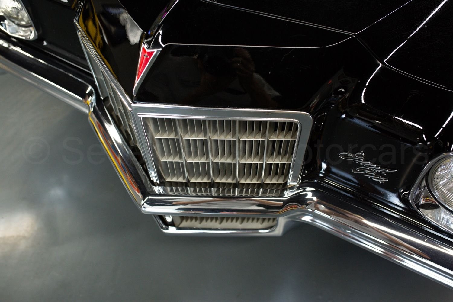 Pontiac-Grand-Prix-1972-Coupe-15