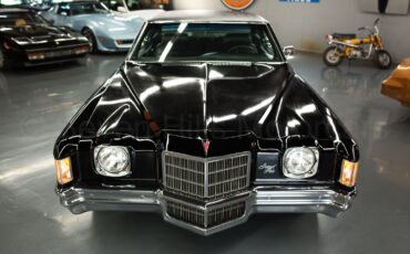 Pontiac-Grand-Prix-1972-Coupe-2