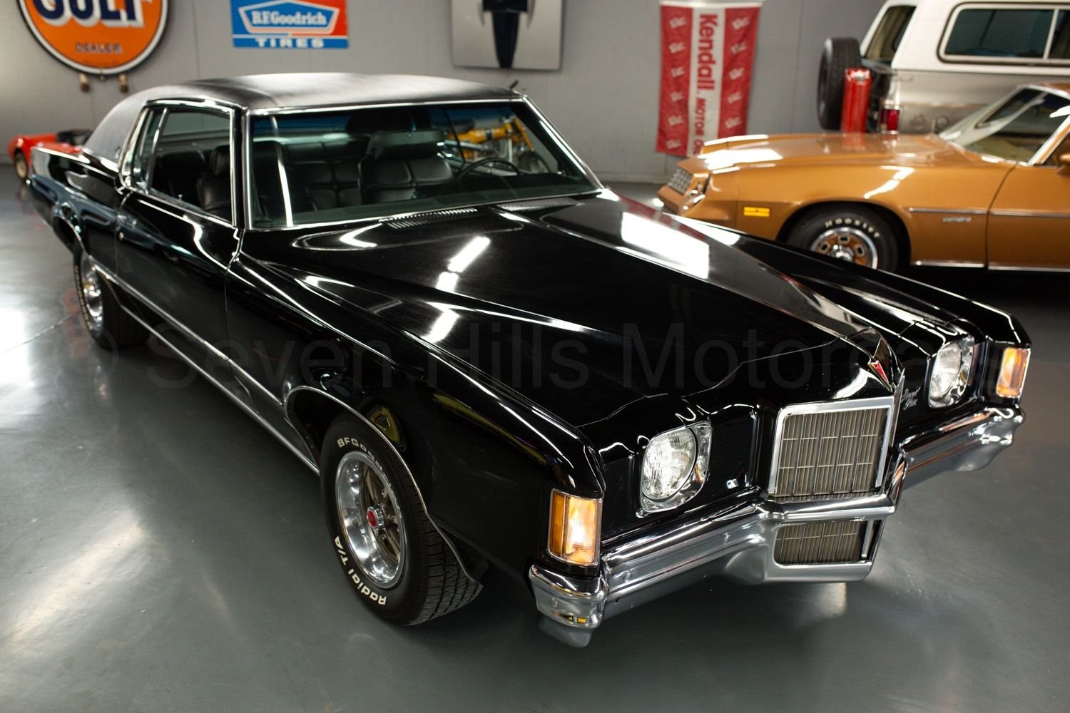 Pontiac-Grand-Prix-1972-Coupe-4