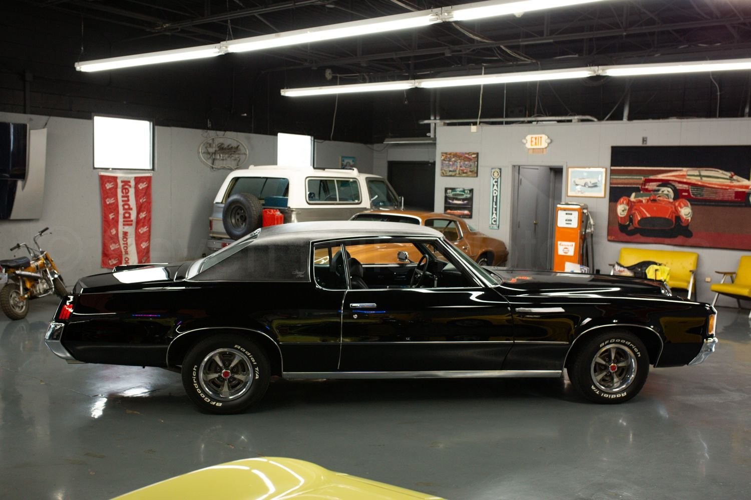 Pontiac-Grand-Prix-1972-Coupe-5