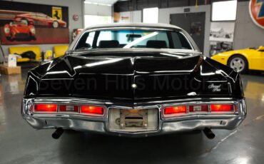 Pontiac-Grand-Prix-1972-Coupe-8