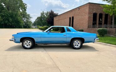 Pontiac-Grand-Prix-1973-Coupe-10