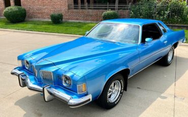 Pontiac-Grand-Prix-1973-Coupe-12