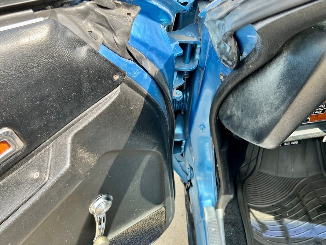 Pontiac-Grand-Prix-1973-Coupe-39