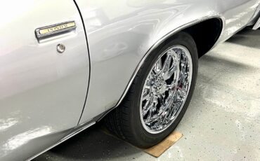 Pontiac-Grand-Prix-1976-Coupe-4