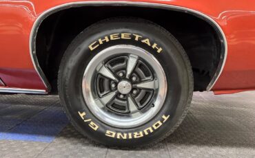 Pontiac-Grand-Prix-1977-2-Door-24