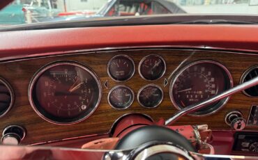 Pontiac-Grand-Prix-1977-2-Door-32