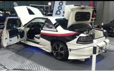 Pontiac-Grand-Prix-1988-Tuning-Scene-Vehicle-1