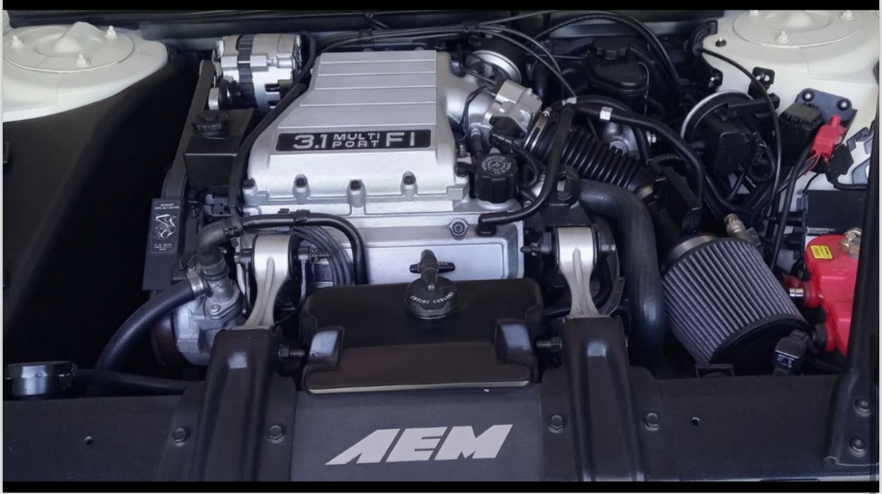 Pontiac-Grand-Prix-1988-Tuning-Scene-Vehicle-3