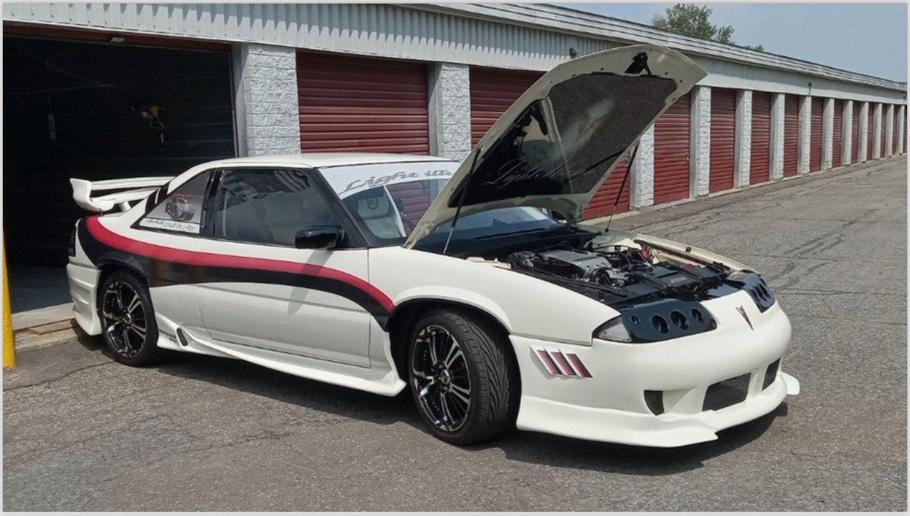 Pontiac-Grand-Prix-1988-Tuning-Scene-Vehicle-9