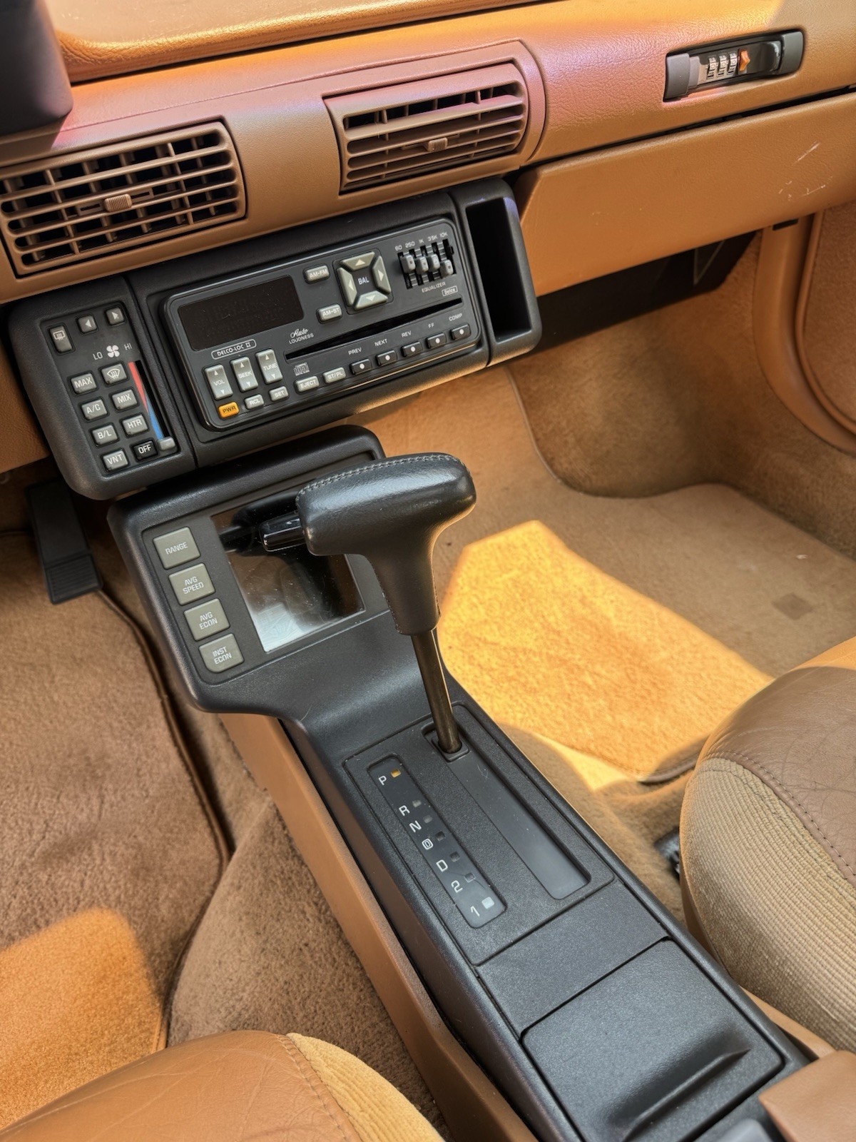 Pontiac-Grand-Prix-1990-Coupe-13