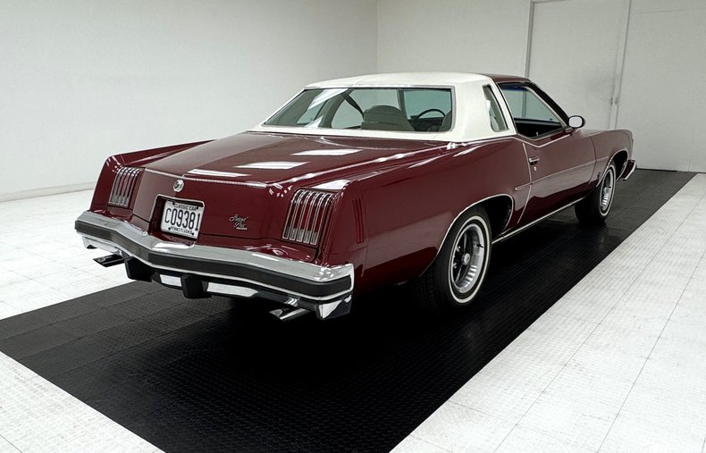Pontiac-Grand-prix-1975-Honduras-Maroon-White-13