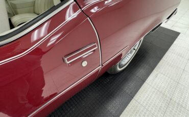 Pontiac-Grand-prix-1975-Honduras-Maroon-White-2