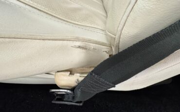 Pontiac-Grand-prix-1975-Honduras-Maroon-White-38