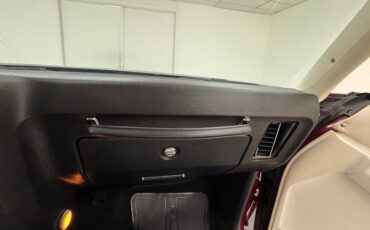 Pontiac-Grand-prix-1975-Honduras-Maroon-White-45