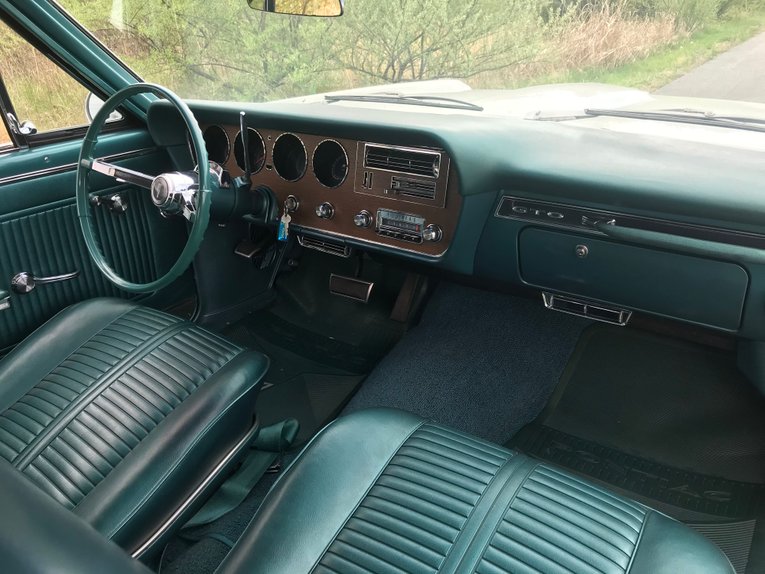 Pontiac-Gto-1966-White-Turquoise-15