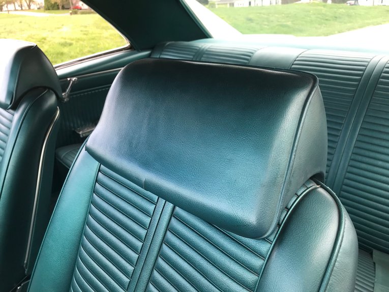 Pontiac-Gto-1966-White-Turquoise-7